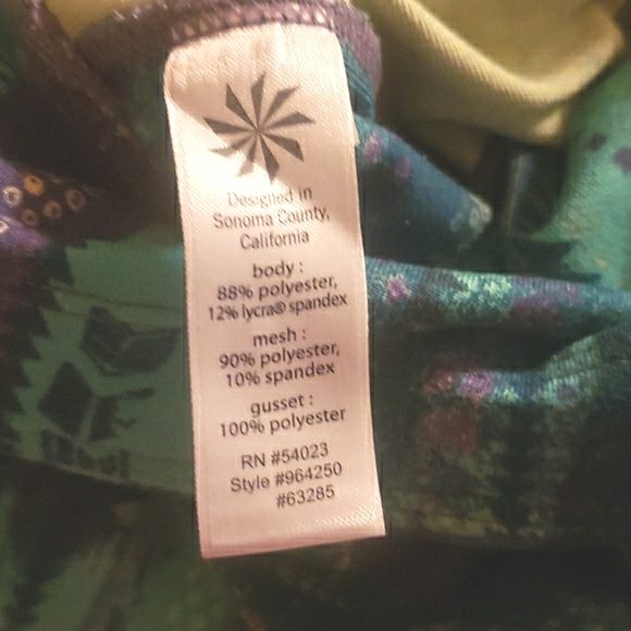 Athleta Arrow Be Free Knicker Capri Leggings Style - Picture 6 of 6